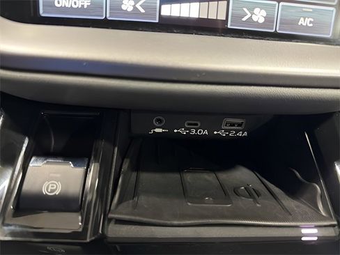 Used 2025 Subaru Outback Onyx Edition XT w/ Tech Package 2 image 23