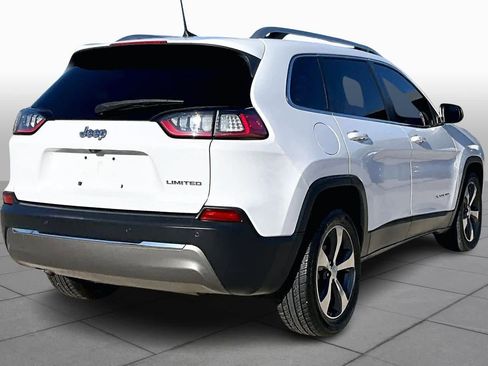 Used 2019 Jeep Cherokee Limited image 13