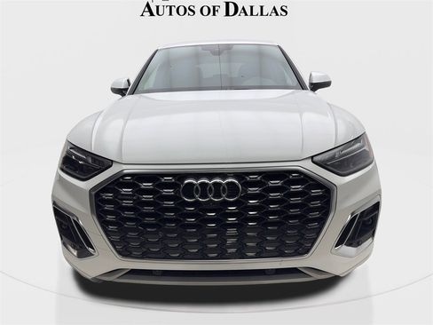 Used 2021 Audi Q5 2.0T Premium w/ Convenience Package image 3