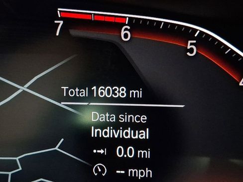 Certified 2023 BMW 530i xDrive w/ M Sport Package image 15