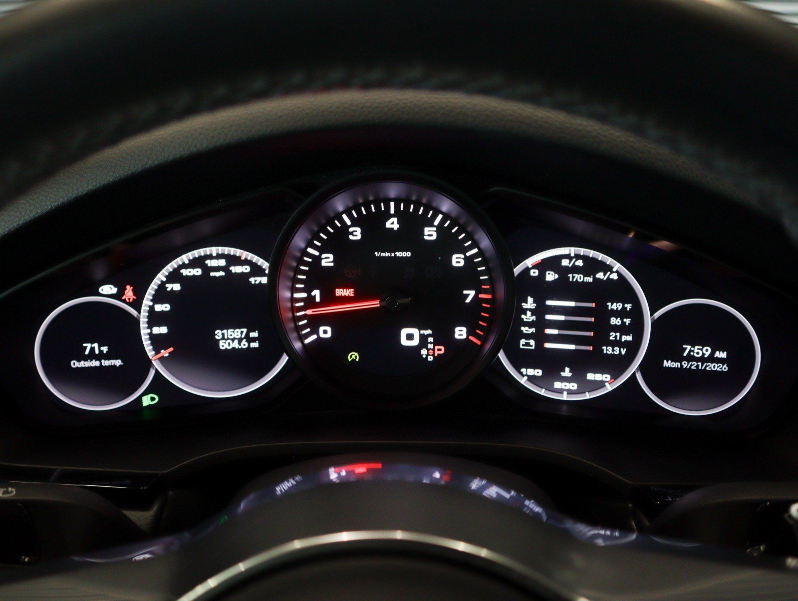Certified 2023 Porsche Cayenne Coupe AWD/4WD image 16