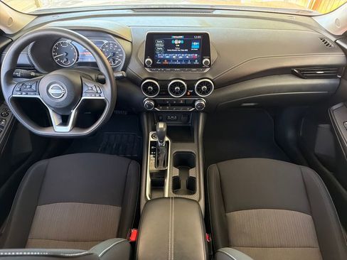 Used 2025 Nissan Sentra SV FWD image 21