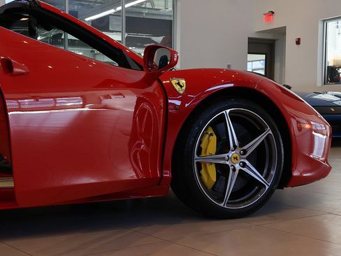 Certified 2015 Ferrari 458 Spider image 45