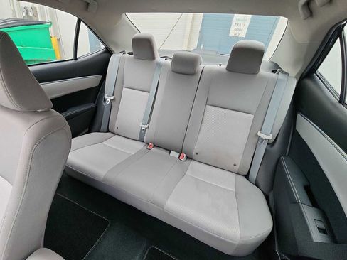 Used 2014 Toyota Corolla LE image 22