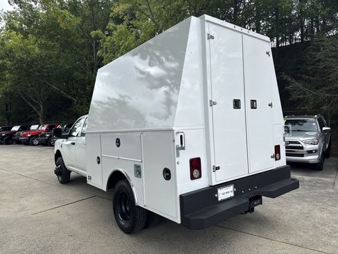 New 2026 RAM 3500 Tradesman image 5
