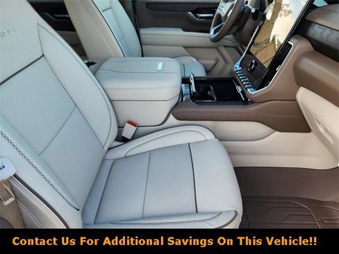 New 2026 GMC Yukon Denali w/ LPO, Floor Liner Package image 10