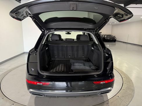 Used 2023 Audi Q5 2.0T Premium Plus w/ Premium Plus Package AWD/4WD image 13