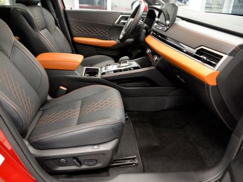 Used 2025 Mitsubishi Outlander SEL image 30