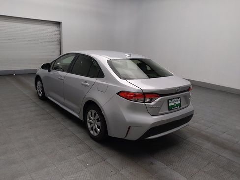 Used 2021 Toyota Corolla LE FWD image 5