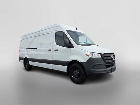 New 2024 Mercedes-Benz Sprinter 2500 image 7