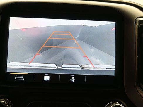 Used 2019 GMC Sierra 1500 SLT image 13