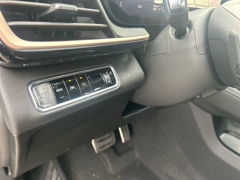 New 2026 Buick Envision Sport Touring image 18