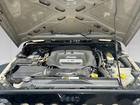 Used 2016 Jeep Wrangler Sport AWD/4WD image 19