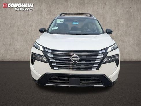 New 2026 Nissan Rogue Platinum w/ Platinum Premium Package AWD/4WD image 2
