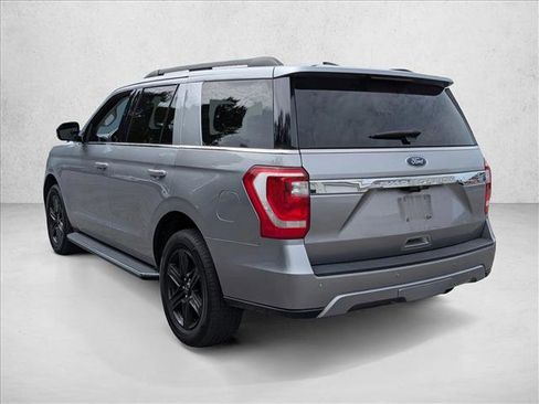 Used 2020 Ford Expedition XLT w/ Equipment Group 202A RWD image 8