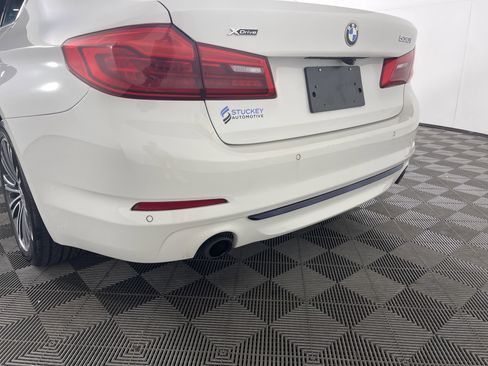 Used 2019 BMW 530i xDrive w/ Convenience Package image 7
