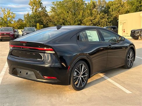 New 2026 Toyota Prius XLE image 4