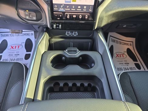 New 2026 RAM 3500 Laramie AWD/4WD image 15