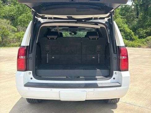 Used 2019 Chevrolet Tahoe LT RWD image 4