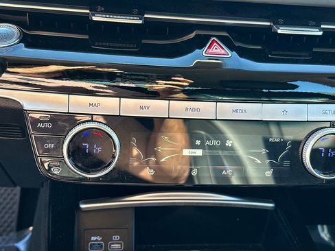 Used 2024 Genesis G80 2.5T image 31