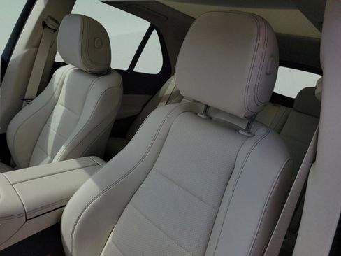 New 2026 Mercedes-Benz GLE 450 4MATIC image 23