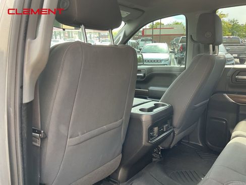 Used 2022 Chevrolet Silverado 1500 LT Trail Boss w/ Bed Protection Package image 22