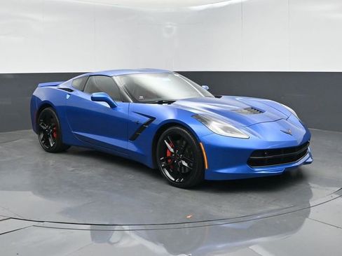 Used 2016 Chevrolet Corvette Stingray Coupe w/ 2LT Preferred Equipment Group RWD image 2