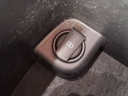 Used 2022 Kia Telluride EX w/ EX Premium Package image 27