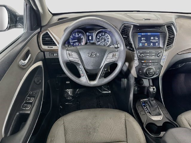 Used 2017 Hyundai Santa Fe Sport AWD/4WD image 16