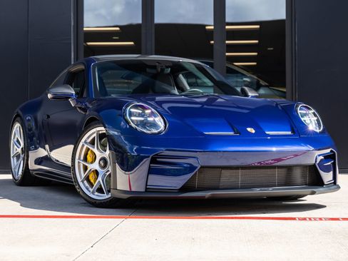 Certified 2026 Porsche 911 GT3 RWD image 6