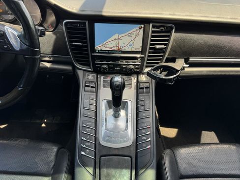 Used 2010 Porsche Panamera Turbo AWD/4WD image 9