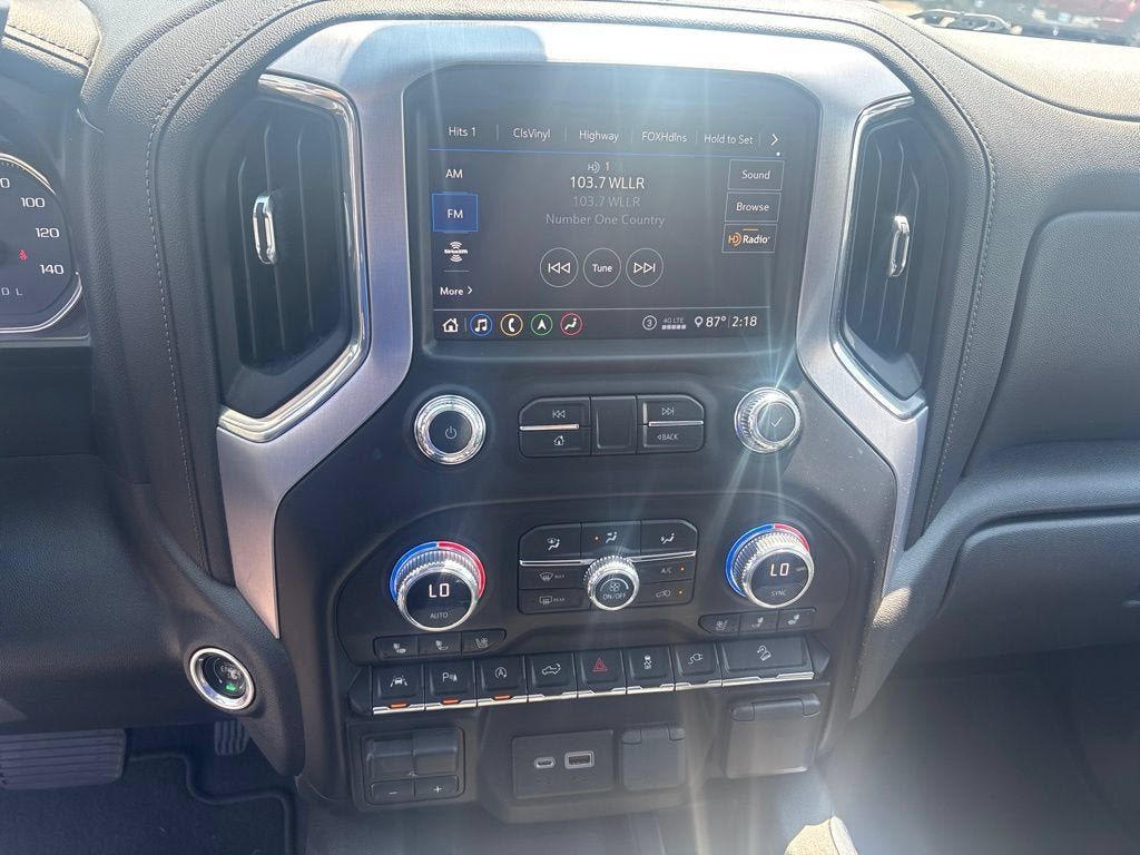 Used 2020 GMC Sierra 1500 SLT w/ SLT Premium Plus Package AWD/4WD image 14