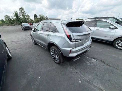 Used 2024 Cadillac XT4 Sport AWD/4WD image 4