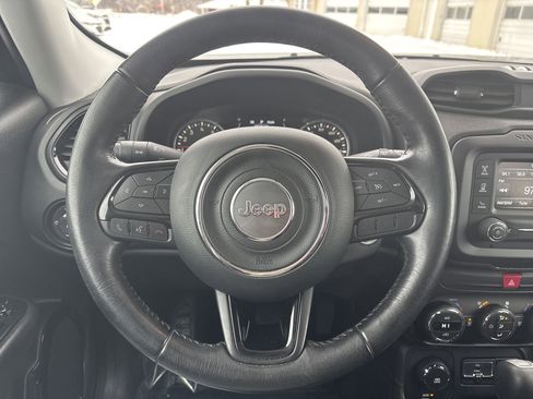 Used 2017 Jeep Renegade Altitude image 21