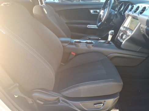 Certified 2019 Ford Mustang Coupe w/ Equipment Group 101A image 11