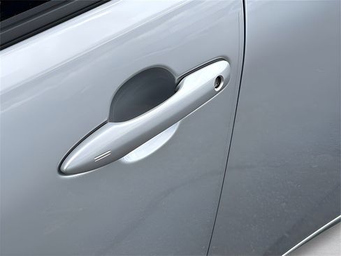 New 2025 Toyota Prius XSE image 26