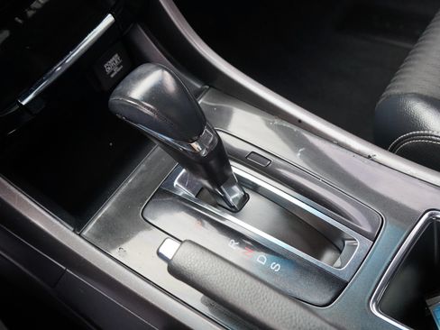 Used 2016 Honda Accord Sport image 16
