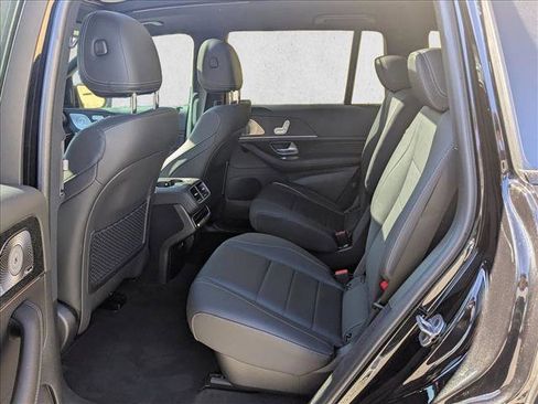 New 2025 Mercedes-Benz GLS 450 4MATIC image 17