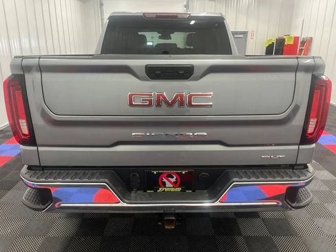 Used 2025 GMC Sierra 1500 SLT AWD/4WD image 4
