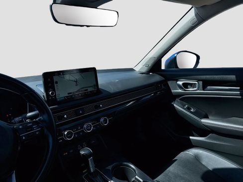 Used 2023 Honda Civic Touring image 25