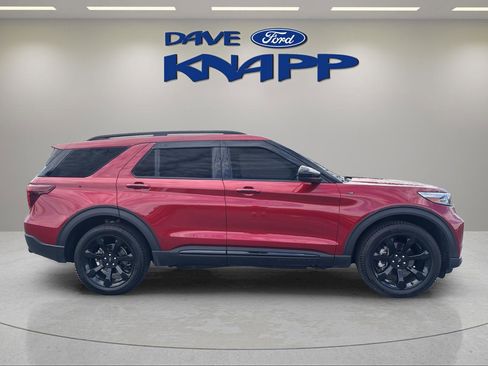Used 2023 Ford Explorer ST-Line w/ Class IV Trailer Tow Package AWD/4WD image 8