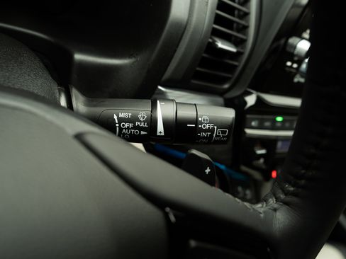 Used 2025 Honda Odyssey Elite image 25