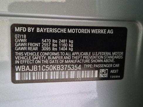 Used 2019 BMW 530e xDrive w/ Convenience Package AWD/4WD image 25