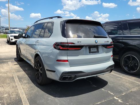 Used 2024 BMW X7 M60i w/ Executive Package AWD/4WD image 4