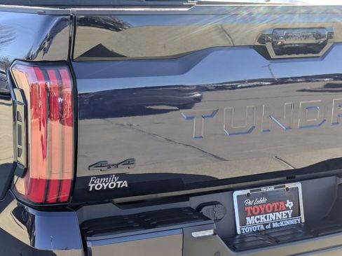 Used 2024 Toyota Tundra Platinum image 9