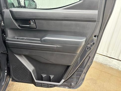 Used 2025 Toyota Tacoma SR5 image 30