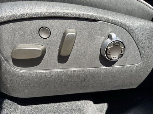 New 2026 Buick Enclave Avenir w/ Super Cruise Package image 12