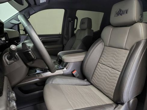 Used 2023 Chevrolet Silverado 1500 ZR2 w/ ZR2 Bison Edition image 18