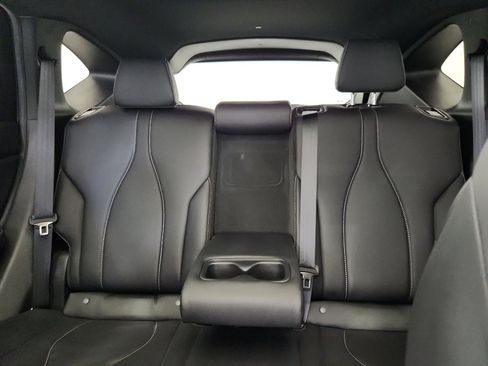 Used 2025 Acura RDX SH-AWD image 29