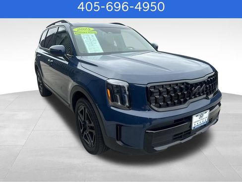 Used 2025 Kia Telluride EX X-Line image 3